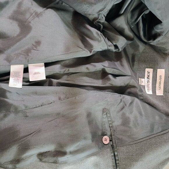 EUC: Jones & Co Size 18 Gray Three-Piece Suit - Picture 15 of 15